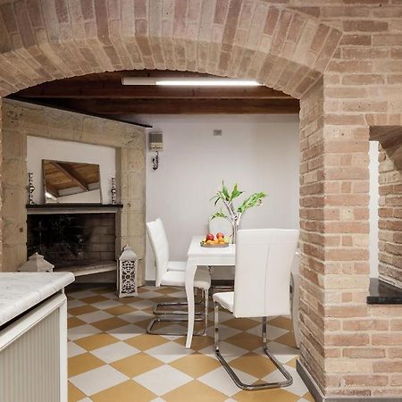 San Giacomo Rooms カリアリ エクステリア 写真