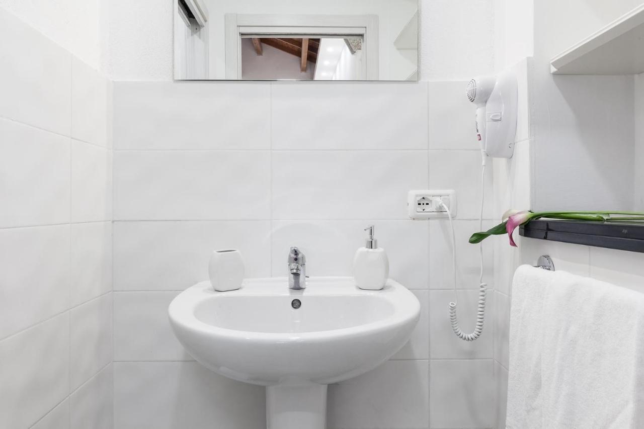 San Giacomo Rooms カリアリ エクステリア 写真